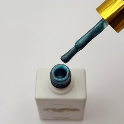 Esmerald Crystal Cat Eye